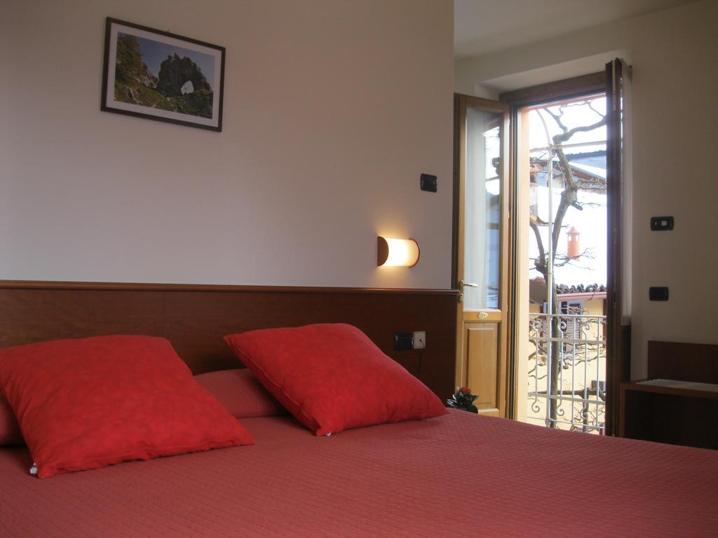 Albergo Esposito Barzio Camera foto